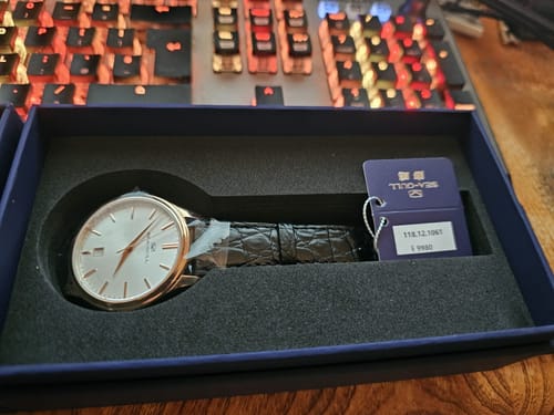Customer photo review of Couple Dress Watch 18K Gold Case Bezel Watch 40mm/34mm
