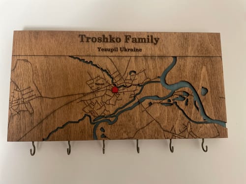 Customer photo review of Custom Coordinates Key Holder Wall Rack with Hooks - Personalized City Map Key Organizer for Housewarming Gift