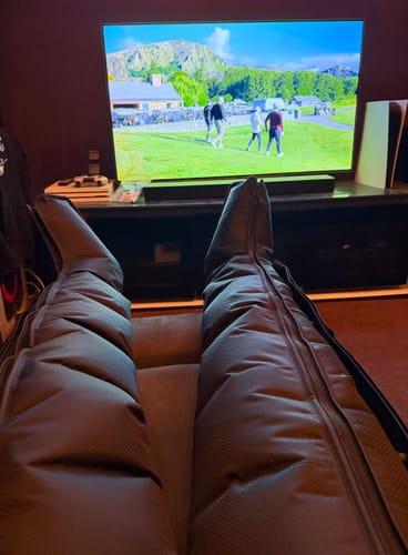 Customer photo review of RECHARGEABLE 6 Chamber Compression Boots 3.0