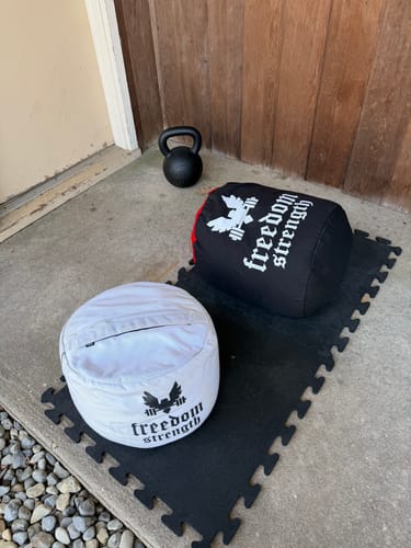 Customer photo review of Strongman Sandbag