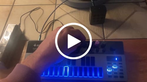 Customer video review of Donner Essential B1 Synthesizer