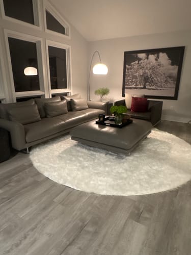 Customer photo review of Luxurious Faux Sheepskin Round Rug,Ultra Soft Home Decor