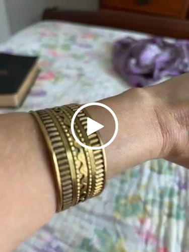 Customer video review of Vintage Copper Bracelet
