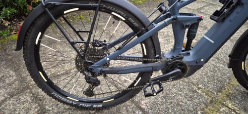 Customer photo review of 64 / 32 Reflektierendes Set für 26/27,5/28 / 29 Zoll Fahrradfelge - Ergänzend zu Katzenaugen - Fahrrad Folie Felgenrandaufkleber