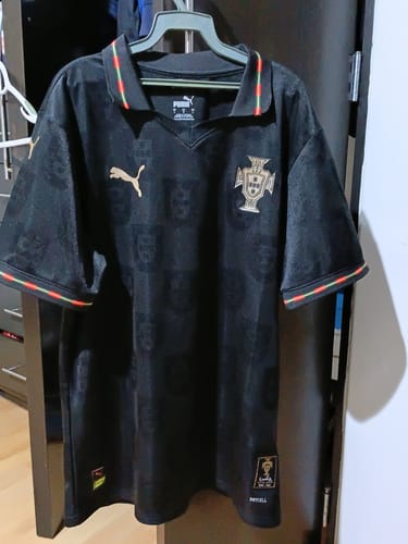 Customer photo review of PORTUGAL Especial Pantera Negra 2025