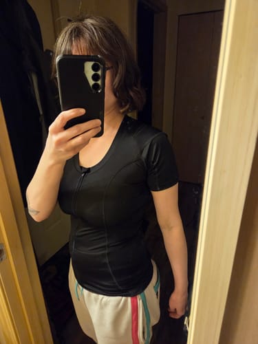 Customer photo review of Posture Shirt For Women - Zipper