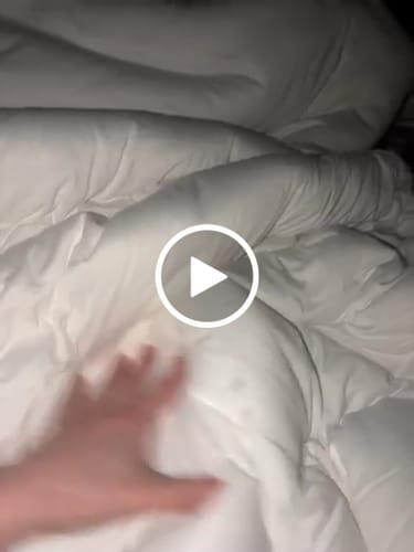 Customer video review of MarshMellow Comforter