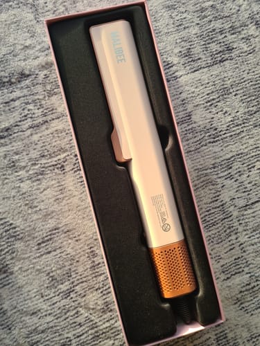 Customer photo review of Malibee 2-in-1 Air Straightener