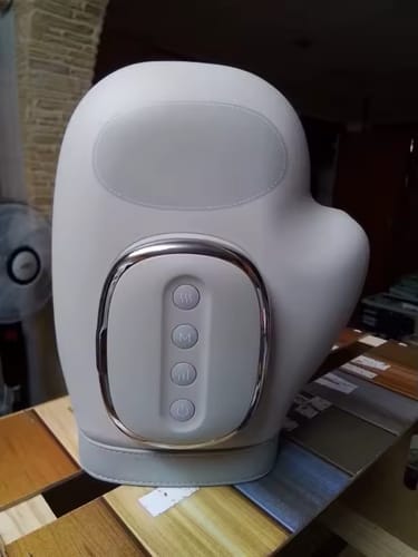 Customer photo review of Hugframe håndmassager