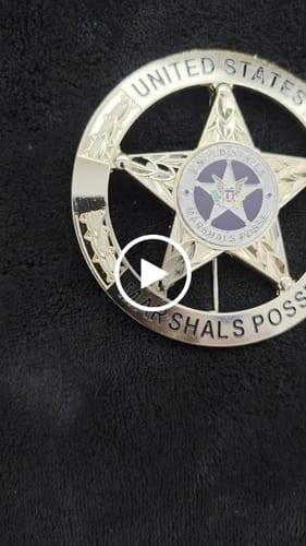 Customer video review of Customizable Badge BA29