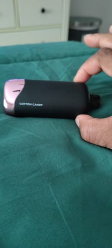 Customer photo review of Cotton Candy CBD Vape