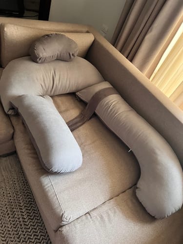 Customer photo review of Long U Shape Pillow