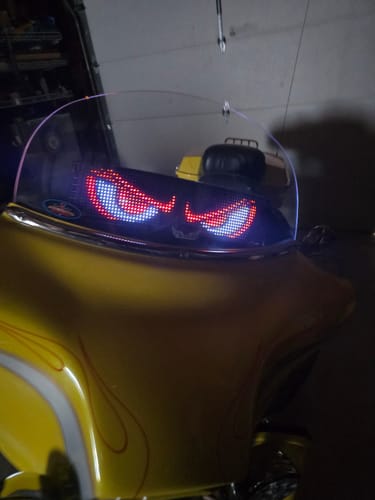Customer photo review of Moto Eyes - Animated Moto Eyes