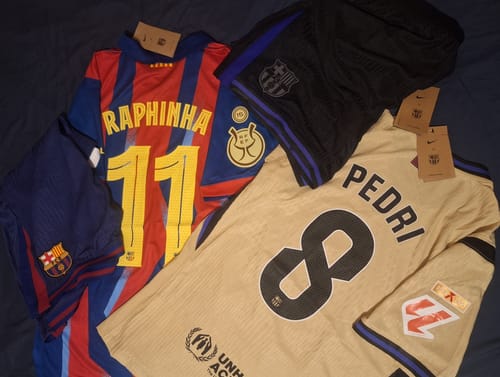 Customer photo review of RAPHINHA #11, Barcelona Cuarta 2026