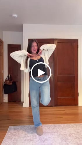 Customer video review of LEXI TOFFEE
