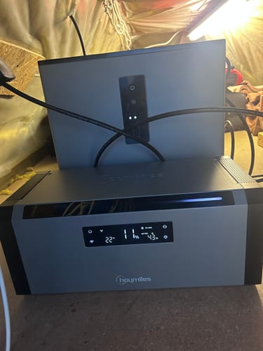 Customer photo review of Hoymiles HiBattery 1920 AC