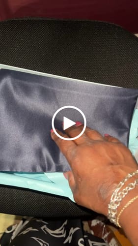 Customer video review of PRA 26SS Ballet Flat Burgundy Suede 592396
