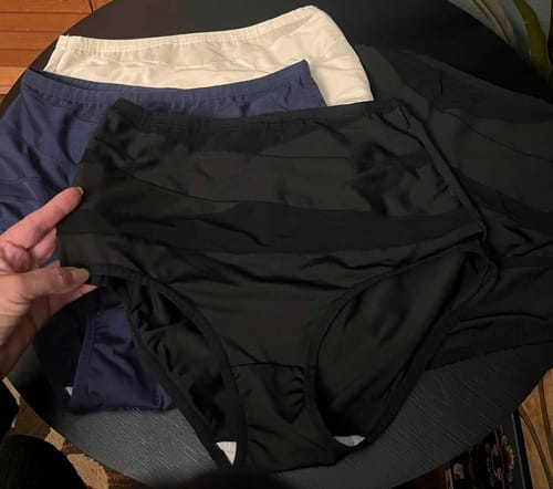 Customer photo review of High-Waist Tummy Control Seamless Shaping Panties