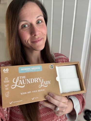 Customer photo review of Nordic Breeze Scented Laundry Sheets