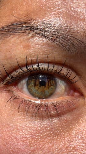 Customer photo review of LASH SERUM