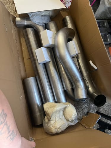 Customer photo review of Ford Powerstroke 6.0L Turbo Back Race Exhaust System (2003-2007)