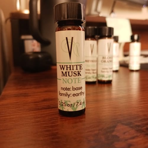 Customer photo review of White Musk Fragrance Note