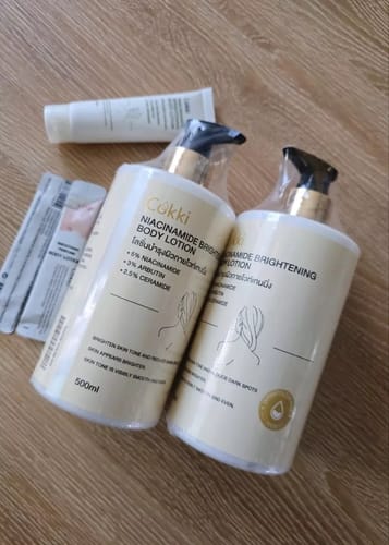 Customer photo review of โลชั่นบำรุงผิวกายสูตรไนอะซินาไมด์ ช่วยให้ผิวสว่างใส 500 มล.