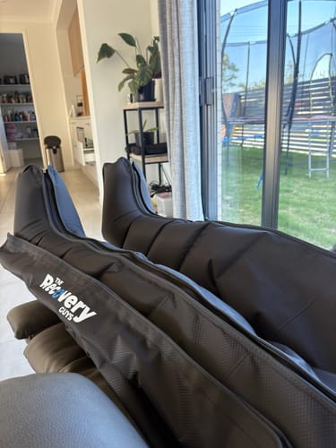 Customer photo review of RECHARGEABLE 6 Chamber Compression Boots 3.0