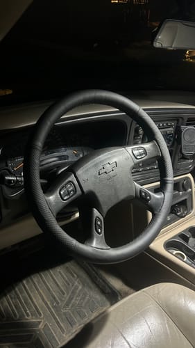 Customer photo review of Chevrolet Silverado 1500 2500 3500 Classic Avalanche Express Suburban Tahoe TrailBlazer 2001-2006