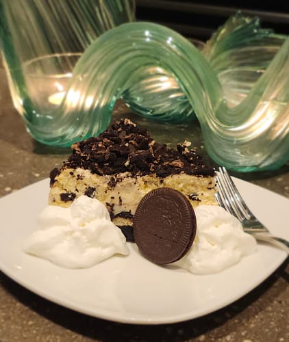 Customer photo review of Oreo Cheesecake