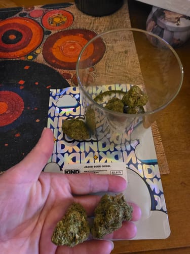 Customer photo review of Jager Sour Diesel - 28 Grams - Hybrid