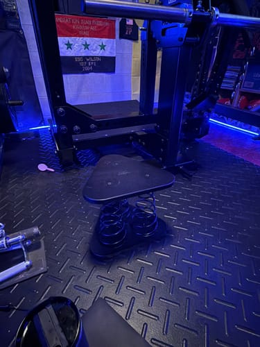 Customer photo review of Hunkerin Stool