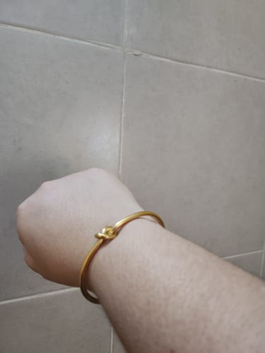 Customer photo review of Pulsera Nudo - Acero Inox.