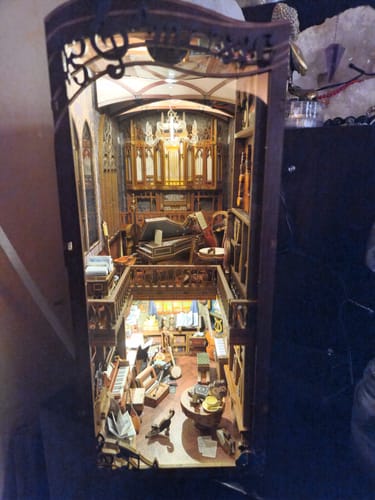 Customer photo review of Timeless Melody DIY Wooden Book Nook Shelf Insert