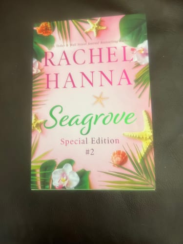 Customer photo review of Seagrove 1 Special Edition Hardcover (+ AUTHOR-SIGNED BOOKPLATE)