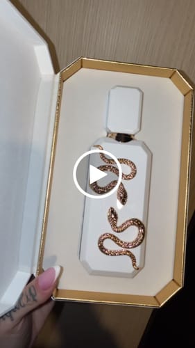 Customer video review of PERFUME VENENO BIANCO FRENCH AVENUE - 100ML