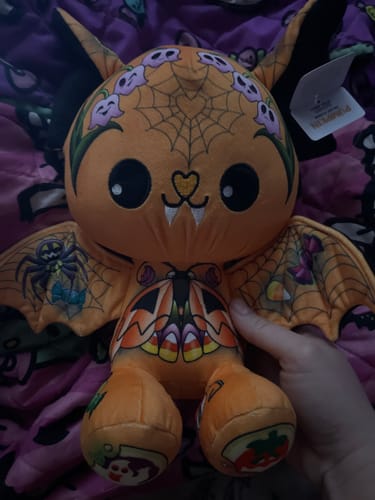 Customer photo review of Pumpkin the Bat Plushie
