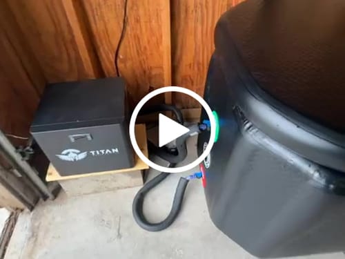 Customer video review of Triumph Tank