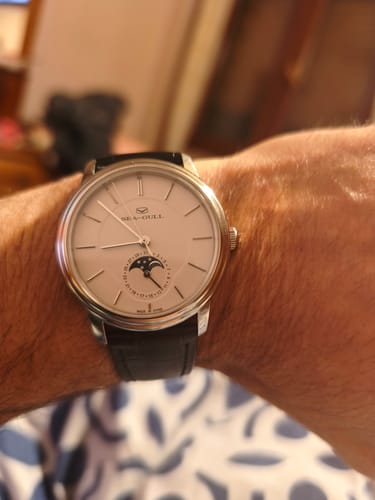 Customer photo review of Ultra-thin Moon Phase Dress Watch 38mm