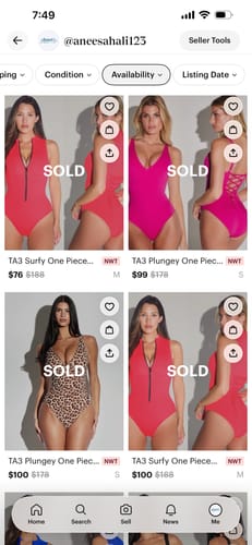 Customer photo review of TA3 — NWT/NWOT Women’s Apparel Returns