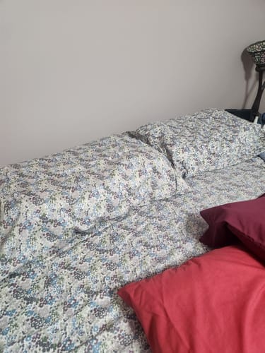 Customer photo review of Mellow CloudAlign™ Pillow