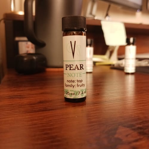 Customer photo review of Pear Fragrance Note