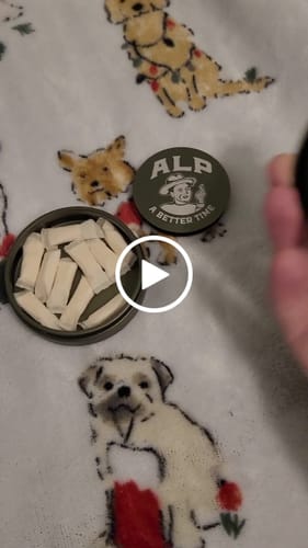 Customer video review of Metal Travel Tin Forest Green