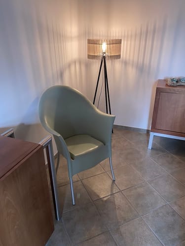 Avis photo d'un client sur Apollon teinté Chêne | Lampadaire