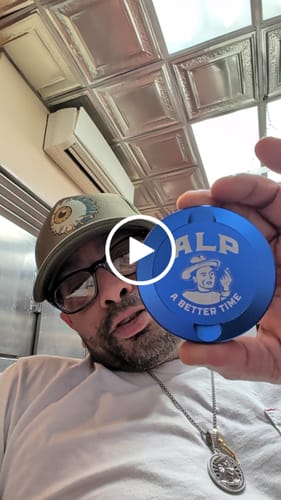 Customer video review of Sweet Nectar Nicotine Pouches