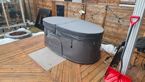 Customer photo review of Spaberry Hot Tub Replacement Cover | Premium Spa Covers
