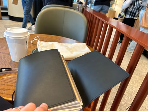 Customer photo review of Refillable Folio - RAVEN BLACK TRIFOLD