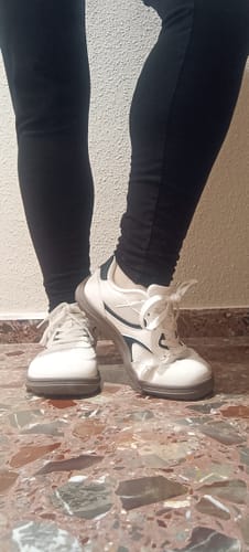 Customer photo review of Gorse - Zapatos De Punta Ancha