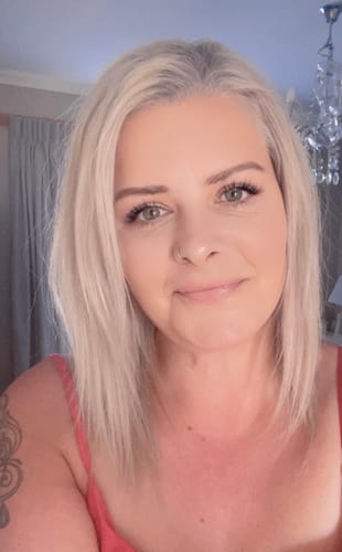 Customer photo review of Ethan Thomas Black shampoo & mask duo