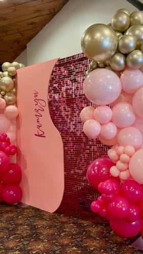 Customer photo review of Rosered Shimmer Wall Panels – Easy Setup Wedding/Event/Theme Party Decorations